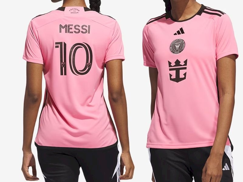 In áo bóng đá theo yêu cầu TPHCM, đẹp, giá tận xưởng 