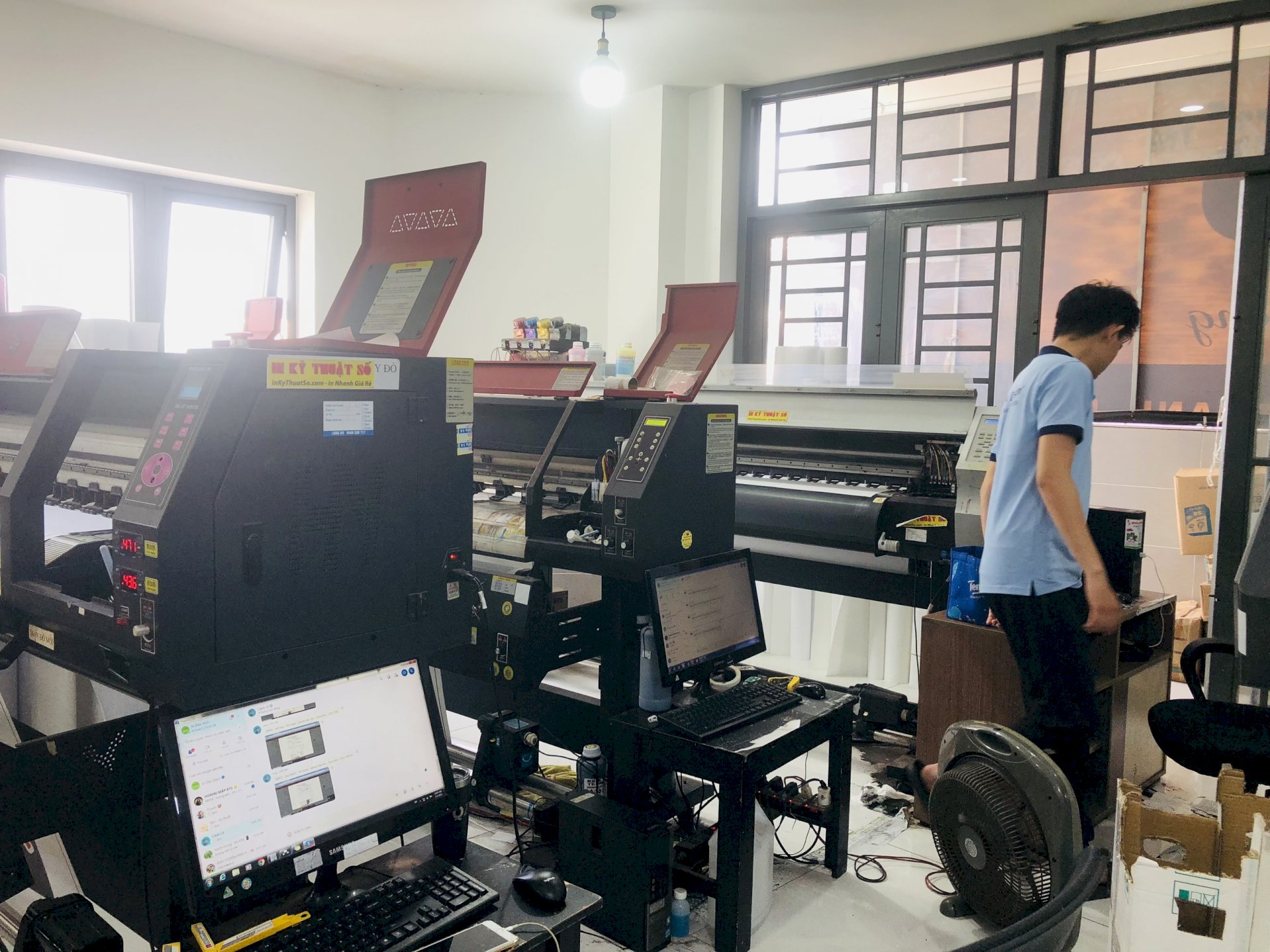 In backdrop Bình Thạnh đẹp giá rẻ