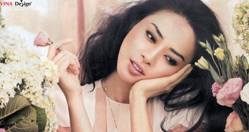 Ngô Thanh Vân, nồng nàn bên những đóa hoa