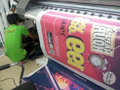 In backlit film là gì? Ưu nhược điểm, ứng dụng, quy trình in backlit film