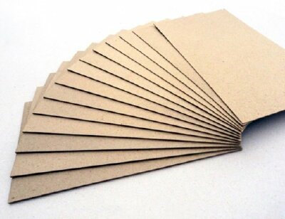 Giấy bồi là gì? Đặc điểm, ứng dụng của giấy bồi trong in ấn, sản xuất