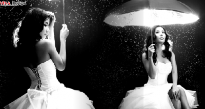 Diễm My, đẹp buồn với gam màu tối