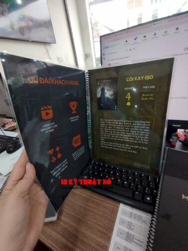 In quyển hướng dẫn chơi Escape Room tại phòng trò chơi đào tẩu, in giấy C300gsm ép plastic đóng gáy lò xo - VND698