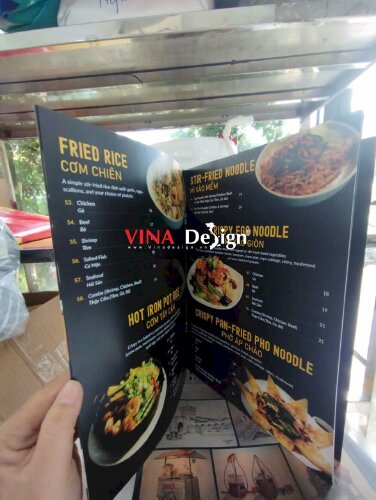 In menu nhà hàng Việt Nam tại Mỹ dạng cuốn catalog in giấy Couche đóng kim, hàng gửi đi Virginia từ TPHCM - VND802