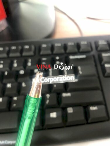 In decal logo trong mực trắng in UV, in logo tem nhãn thương hiệu nội thất - VND343