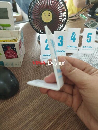 In biển số bàn Mica quán cafe - VND12