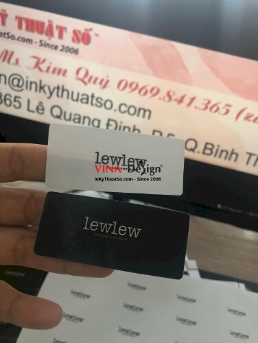 In tem decal sữa logo thương hiệu áo thun thời trang dán túi giấy - VND87