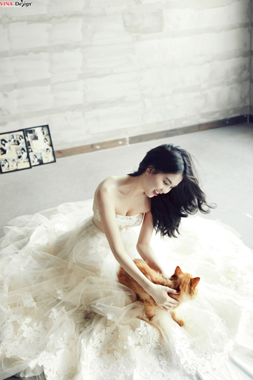 Ngoc Trinh quyen ru