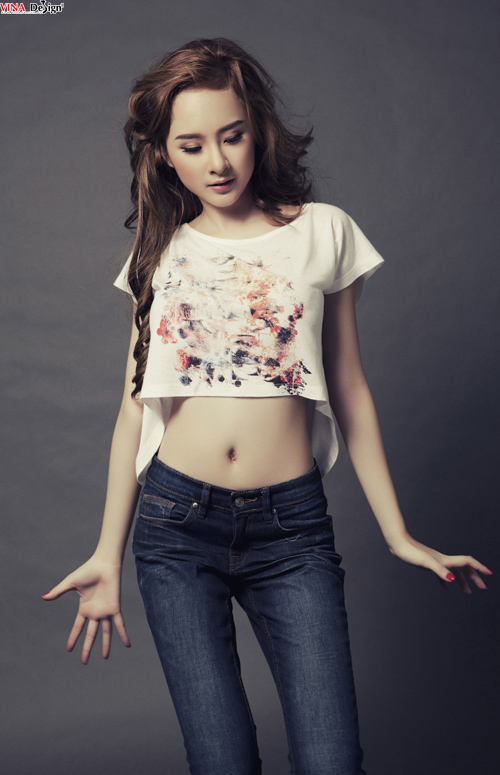 Angela Phuong Trinh goi cam