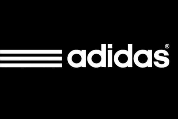 Logo Adidas đại diện cho cả tập đoàn