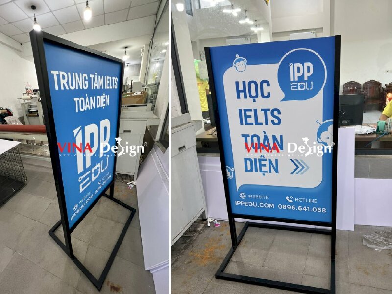 In standee chân sắt chịu gió ngoài trời trung tâm ngoại ngữ - VND111