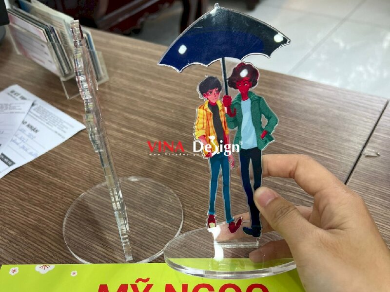 In standee mica anime boy - xưởng mô hình anime nam standee để bàn - VND118