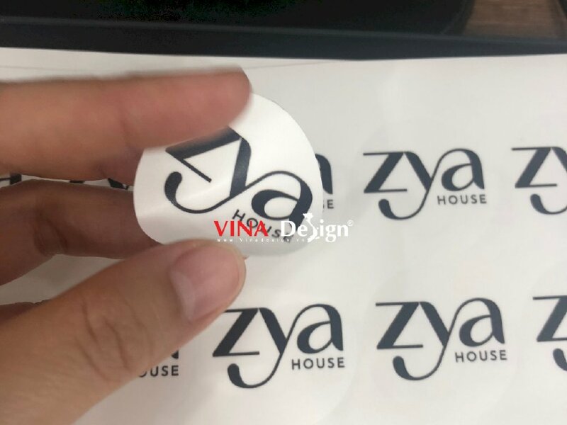 In tem logo sticker nhãn hàng nước hoa - VND63