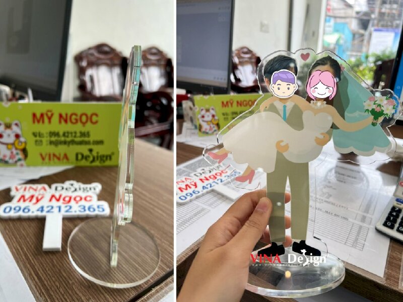 In chibi cô dâu chú rể mockup mô hình cưới standee mica để bàn - VND183