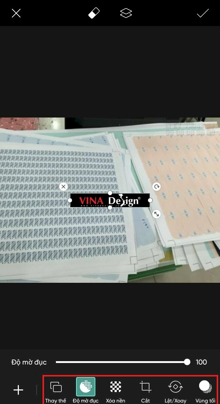 Điều chỉnh logo chìm: