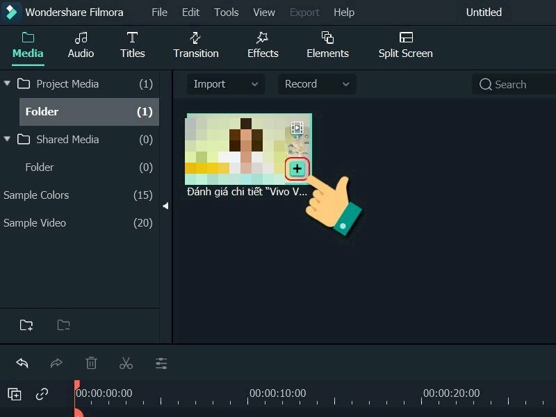 Bước 2: Sau khi video được tải lên Filmora, bạn hãy nhấn biểu tượng dấu + ở góc phải video để thêm video xuống timeline