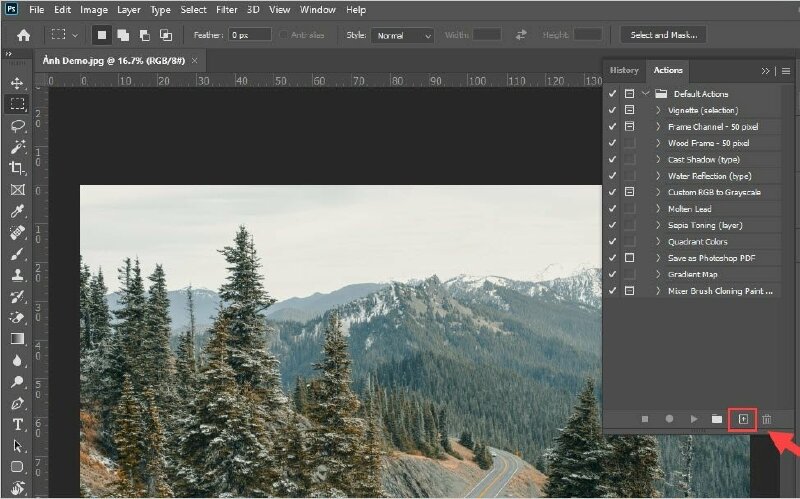 Trong cửa sổ Actions, chọn "New" để tạo một hành động mới. 
