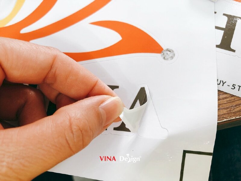 In sticker logo hoa sen cách điệu, tem logo biểu tượng hoa sen - VND330
