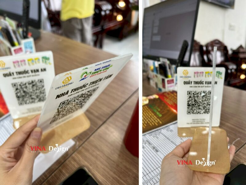 Làm đế Mica quét mã QRcode thanh toán, standee mica để quầy thuốc - VND390