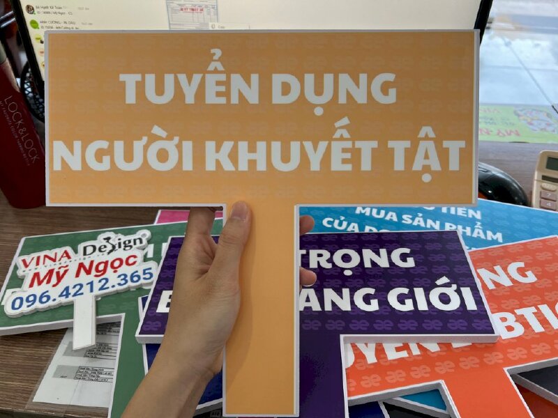 Hashtag cầm tay Slogan Tuyển dụng người khuyết tật - MSN248