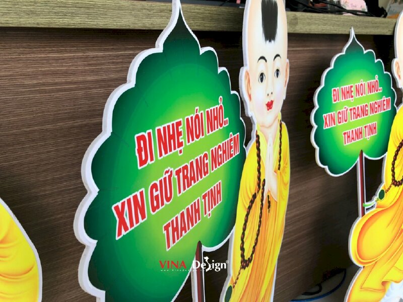 In standee mô hình chú tiểu lá đa cho Chùa - VND429