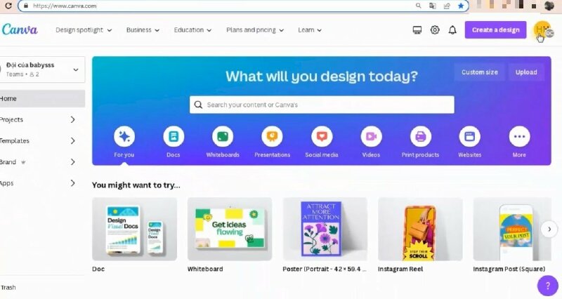 Để tạo màu Gradient trong suốt trên Canva đầu tiên hãy truy cập vào Canva và đăng nhập vào tài khoản Canva của bạn.