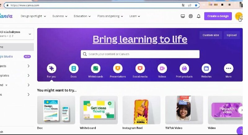 Bước 1: Để tạo logo bằng Canva đầu tiên hãy truy cập vào canva và đăng nhập vào tài khoản Canva của bạn.