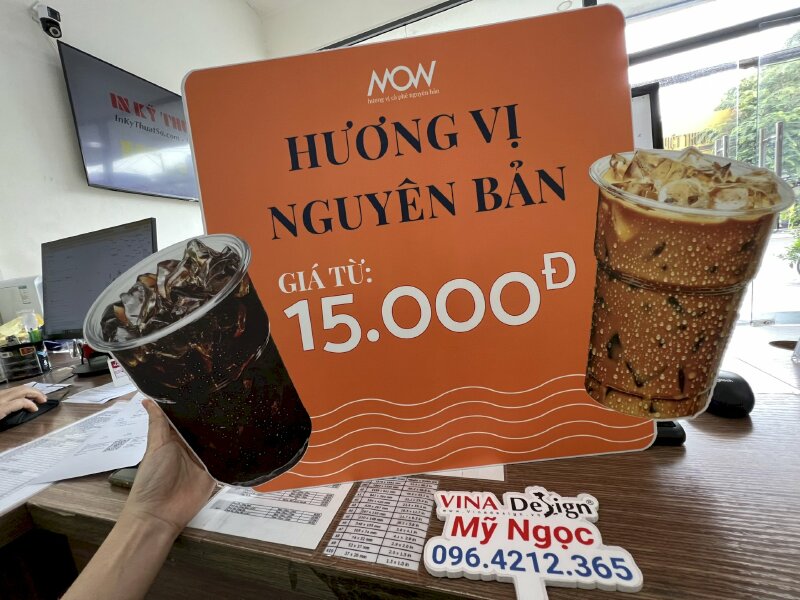 In bảng giá menu quán cà phê để quầy order hình ly cà phê đen đá và ly cà phê sữa đá - VND492