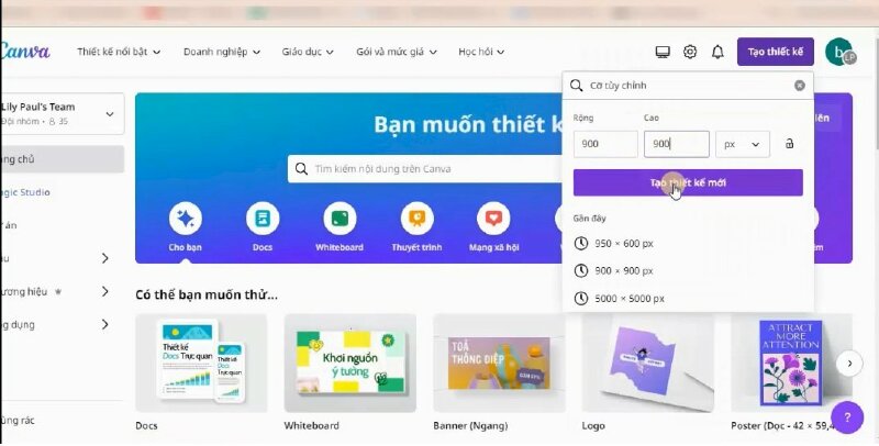 Đầu tiên bạn hãy truy cập vào canva.com và đăng nhập vào tài khoản Canva của bạn. Sau đó hãy bấm vào Tạo thiết kế, chọn cỡ tùy chỉnh, nhập kích thước vào và bấm Tạo thiết kế mới. Canva sẽ mở trình chỉnh sửa để bạn bắt đầu thiết kế.