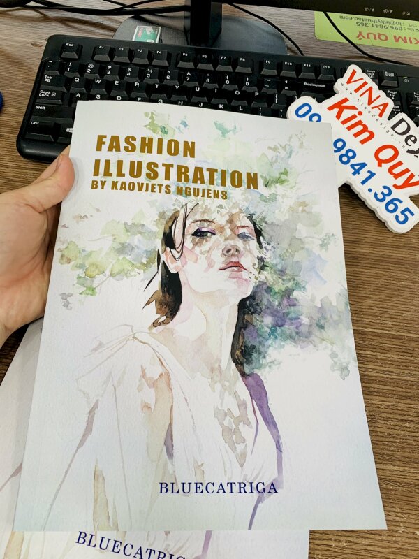 In portfolio catalogue Fashion Illustration Projects số lượng ít - VND537