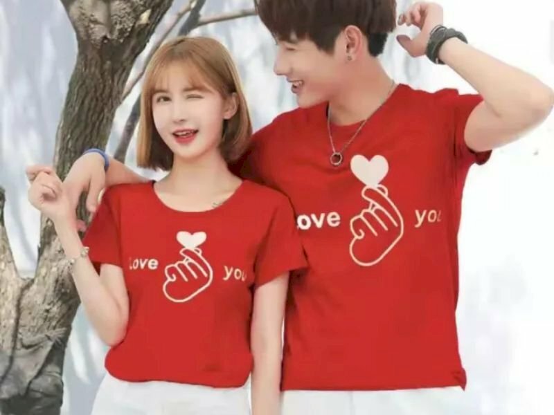 In áo đôi tình yêu, cặp đôi yêu nhau