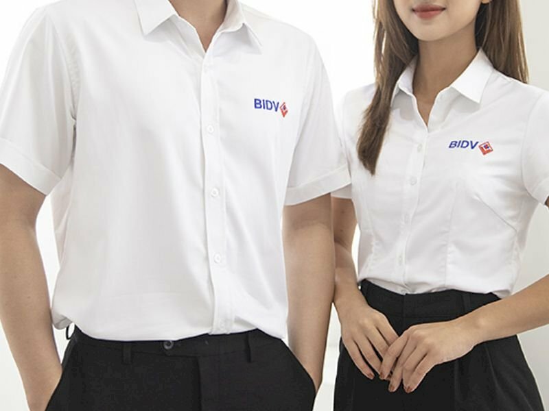 Lợi ích của in logo lên áo sơ mi