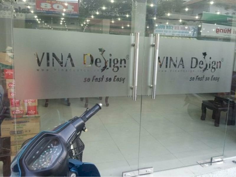 Quy cách in decal dán kính