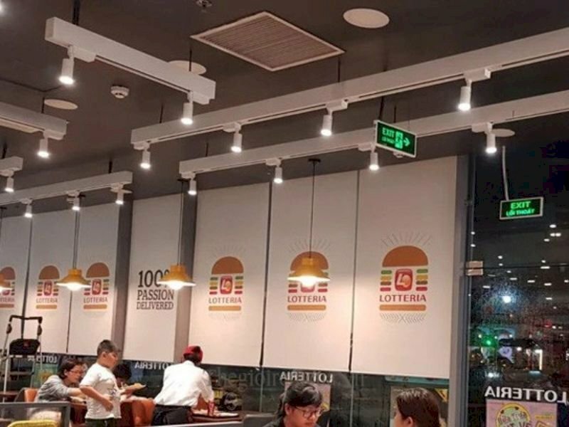 Rèm cuốn in logo nhà hàng, quán ăn