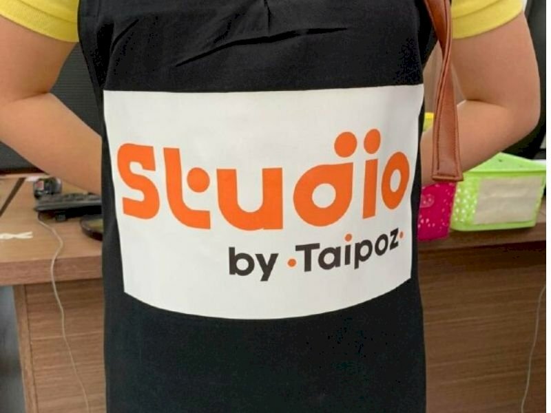 In logo tạp dề câu lạc bộ vẽ