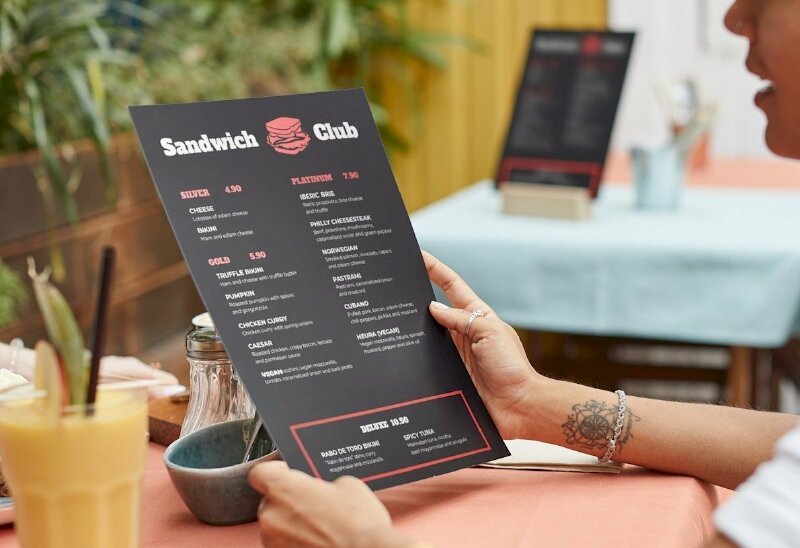 In menu nhà hàng dạng tờ rời