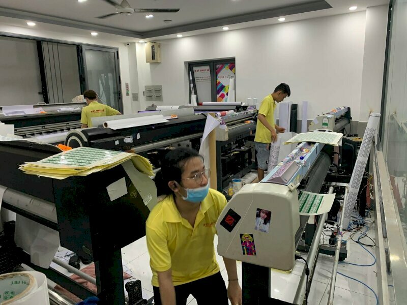 Xưởng in sticker cắt sẵn đẹp giá rẻ tại TPHCM