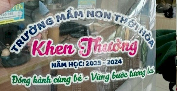 Dịch vụ in balo lấy liền tại Vinadesign