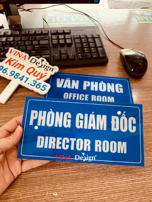 In bảng tên Mica song ngữ Việt - Anh, bảng tên phòng Giám đốc Director Room, phòng họp Conference Room, văn phòng Office Room - VND611