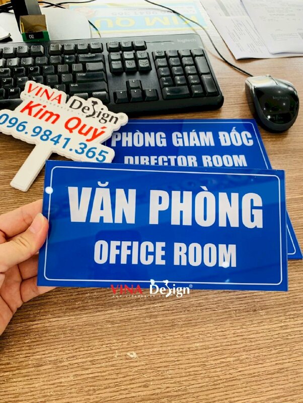 In bảng tên Mica song ngữ Việt - Anh, bảng tên phòng Giám đốc Director Room, phòng họp Conference Room, văn phòng Office Room - VND611