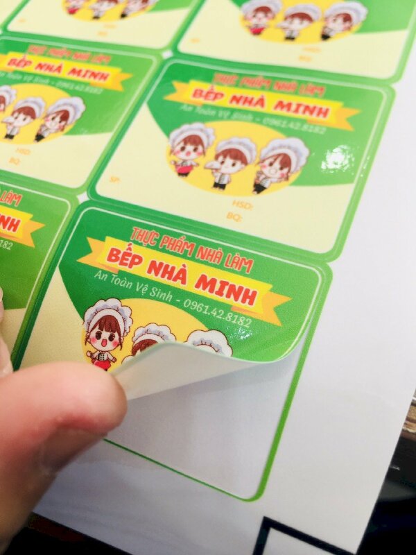 Dịch vụ in decal Bình Thạnh tại Vinadesign