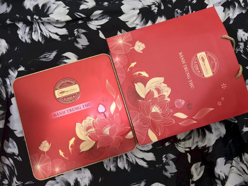 In hộp bánh trung số lượng ít giá rẻ tại Vinadesign