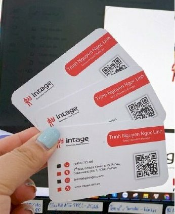 In card visit bằng nhựa