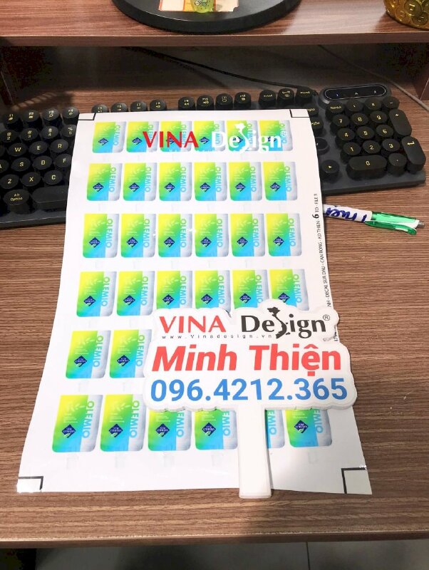 In tem quảng cáo, in tem thương hiệu Decal sữa nhiều kích thước, bế theo viền - VND661