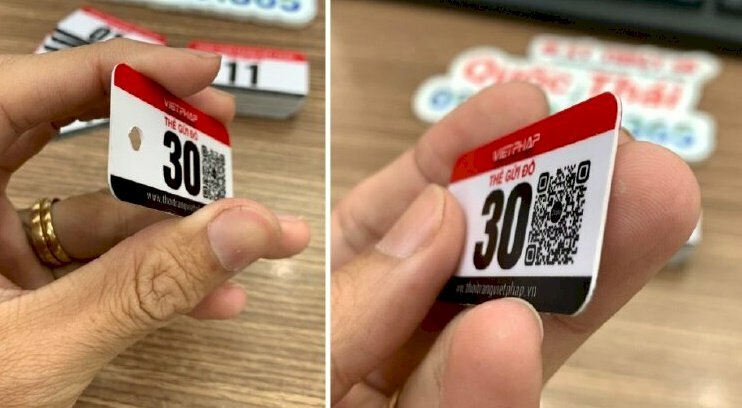 Làm thẻ nhựa gửi đồ tại shop