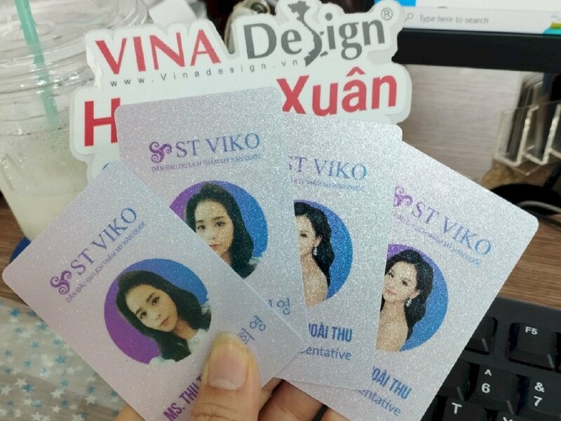 In thẻ nhân viên
