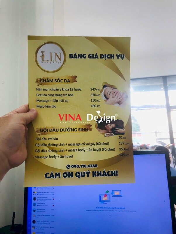 In tờ bảng giá dịch vụ Beauty & Spa gắn standee mica để bàn khổ A5 - VND771