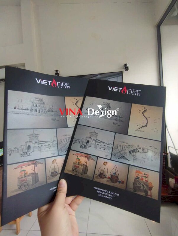 In menu nhà hàng Việt Nam tại Mỹ dạng cuốn catalog in giấy Couche đóng kim, hàng gửi đi Virginia từ TPHCM - VND802