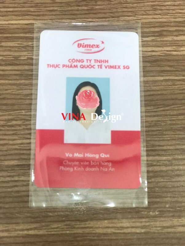 Làm thẻ nhân viên công ty thực phẩm, in thẻ nhựa PVC với hình chân dung, tên, chức danh, phòng ban - VND815