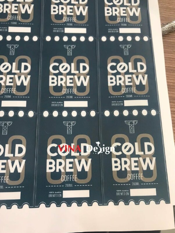 In tem nhãn dán chai cà phê Cold Brew 200ml, tem Decal sữa cán màng mờ chống nước - VND773